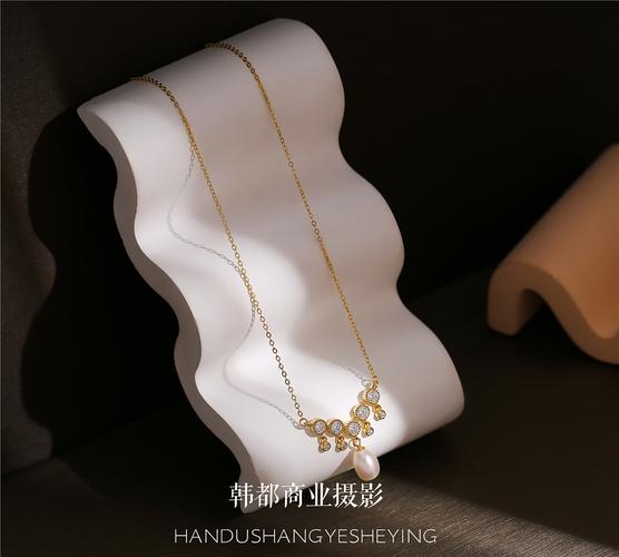 义乌耳钉项链拍摄静物场景约拍场景摄影服务